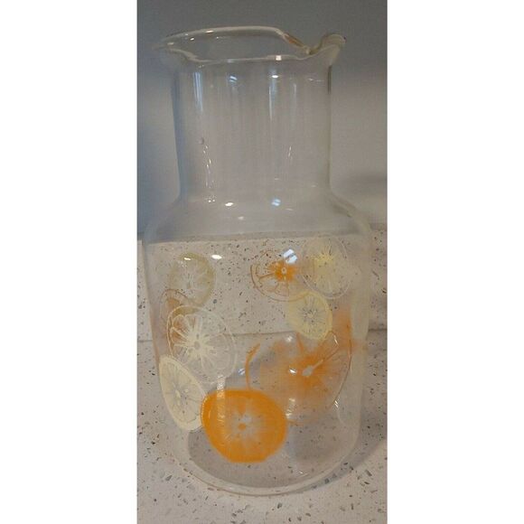 Vintage Pyrex 2 Quart Glass Lemon Slice Orange Juice Pitcher Carafe 3520 NO Lid - Picture 1 of 6